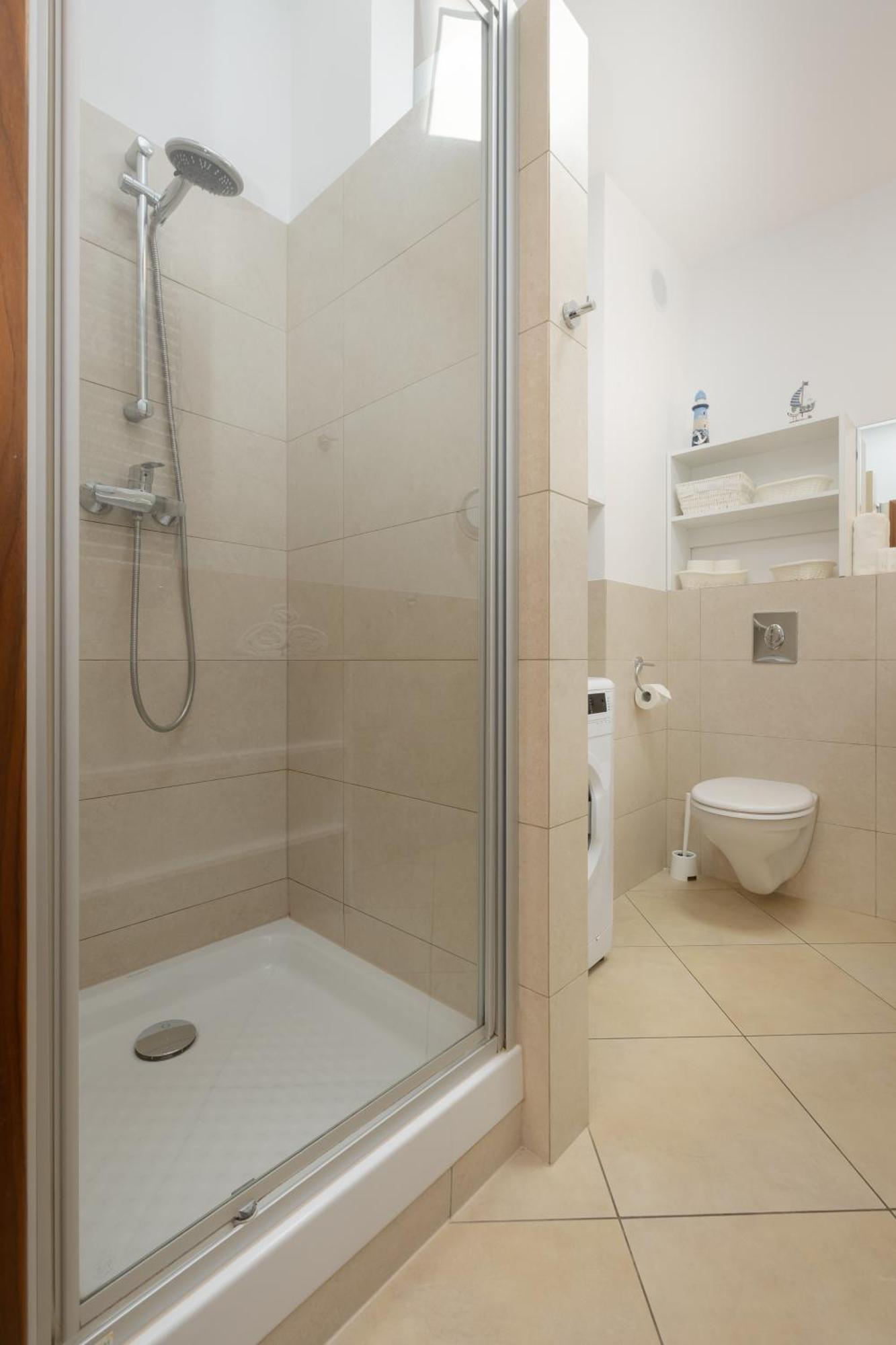 Aquamarina Apartment With Terrace - Close To The Beach - By Renters Miedzyzdroje Ngoại thất bức ảnh